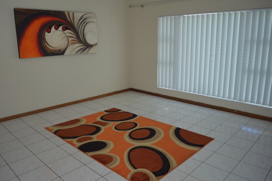 3 Bedroom Property for Sale in Flamwood North West